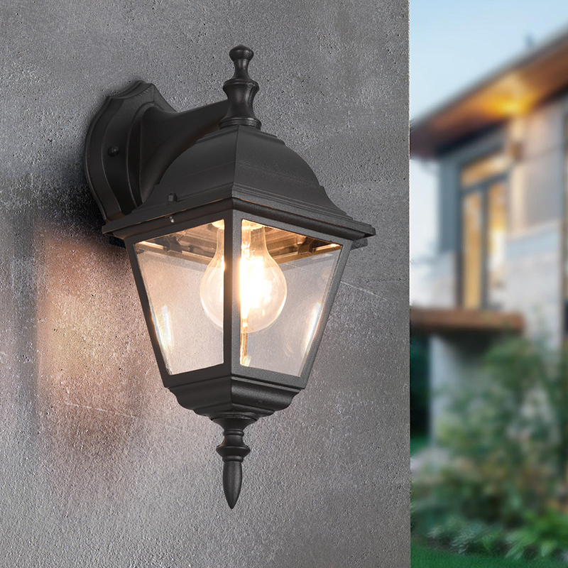 Zwarte buitenlamp klassiek, Lavina, IP44