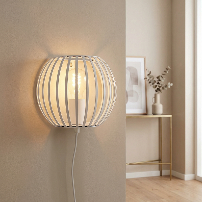 Industriële wandlamp wit, Lieve, met schakelaar