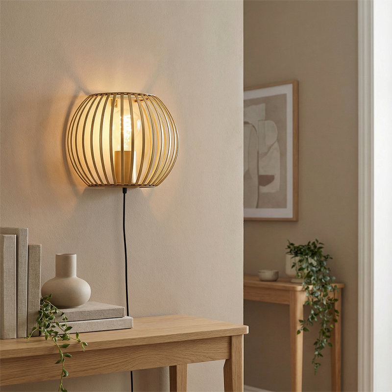 Industriële wandlamp goud, Lieve, met schakelaar