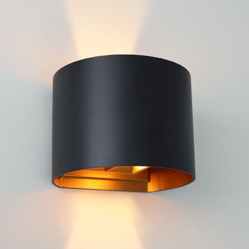 Up down wandlamp zwart met gouden binnenzijde, Dion, 6W, 2700K LED, IP65 Up down wandlamp zwart met gouden binnenzijde, Dion, 6W, 2700K LED, IP65