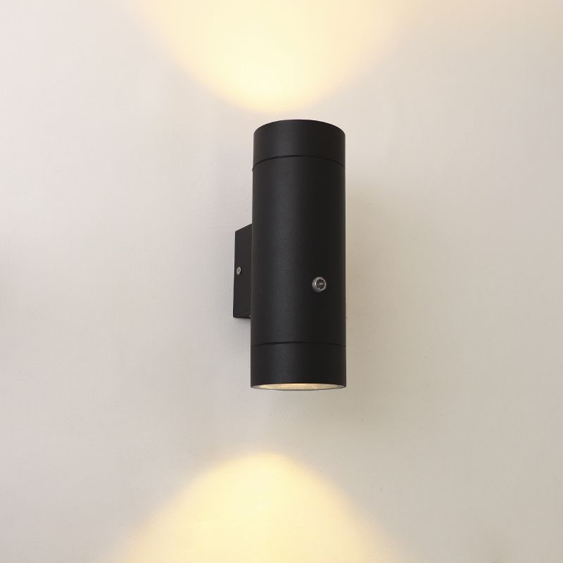 Moderne buiten wandlamp met schemersensor zwart, Marcos, IP44 Moderne buiten wandlamp met schemersensor zwart, Marcos, IP44