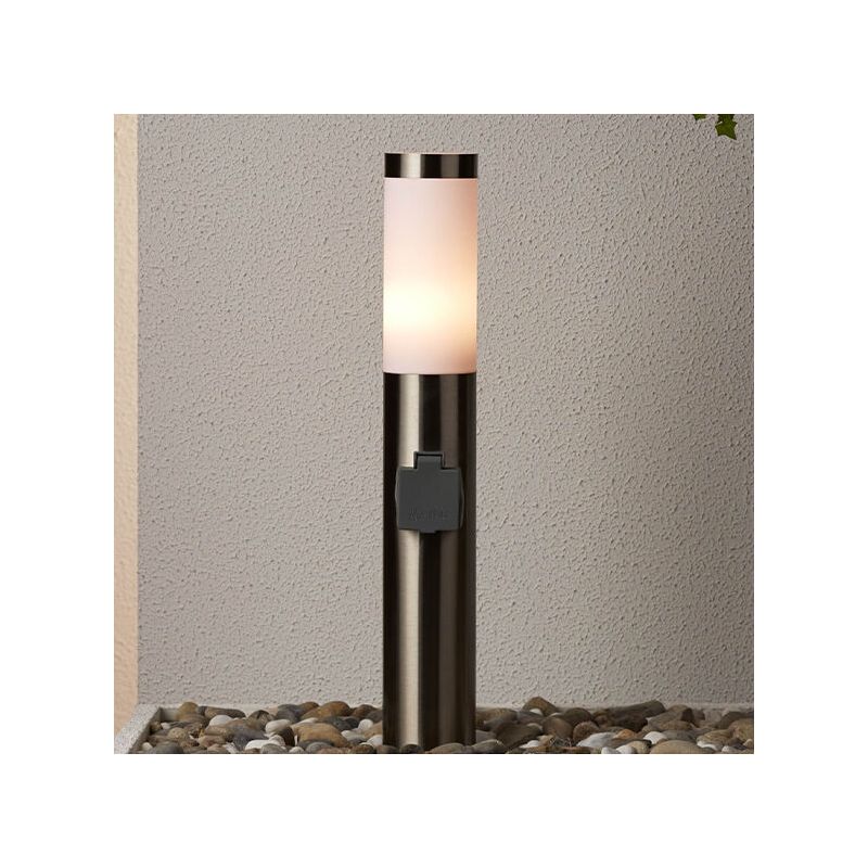 Kunststof buitenlamp nikkel, Tom, IP44 Kunststof buitenlamp nikkel, Tom, IP44