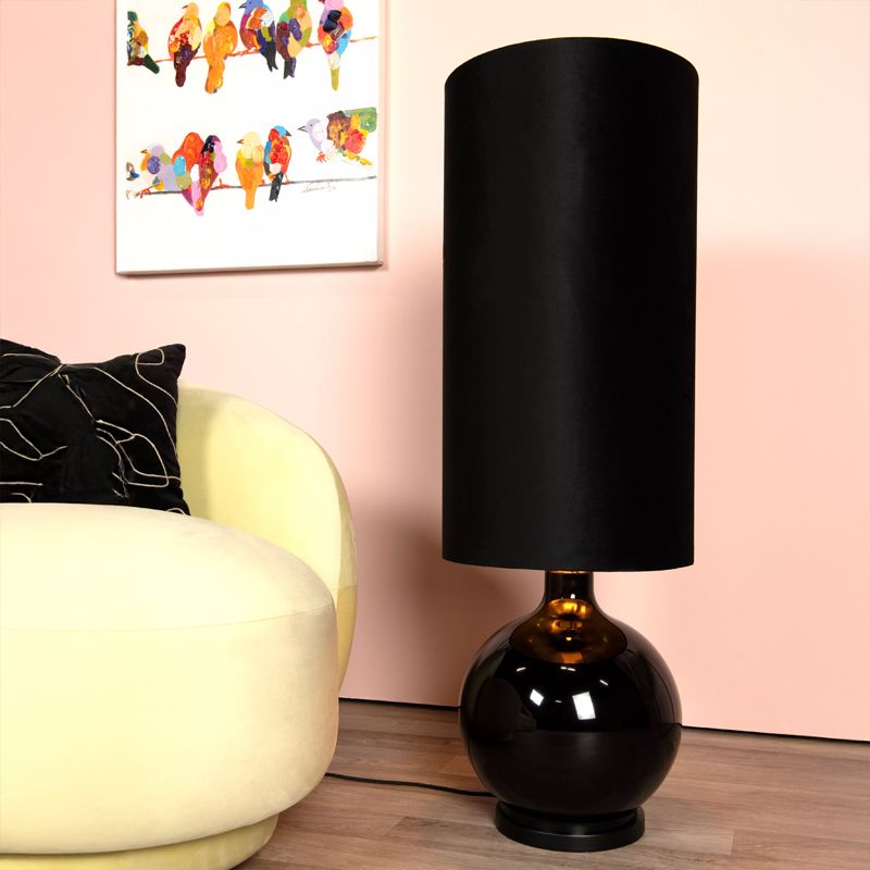 Zwarte vloerlamp retro, Esterad, met schakelaar Zwarte vloerlamp retro, Esterad, met schakelaar