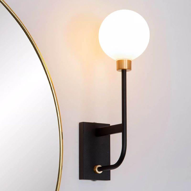 Zwarte wandspot Berend, glas, IP44