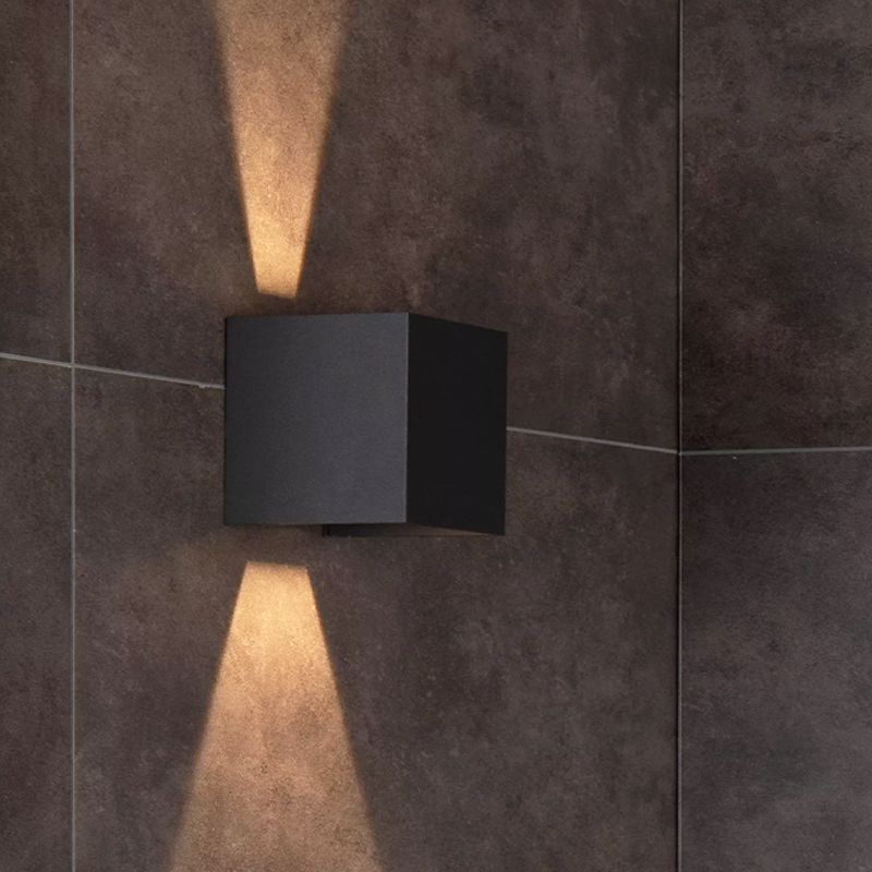 Zwarte moderne wandlamp, Axi, metaal, IP54