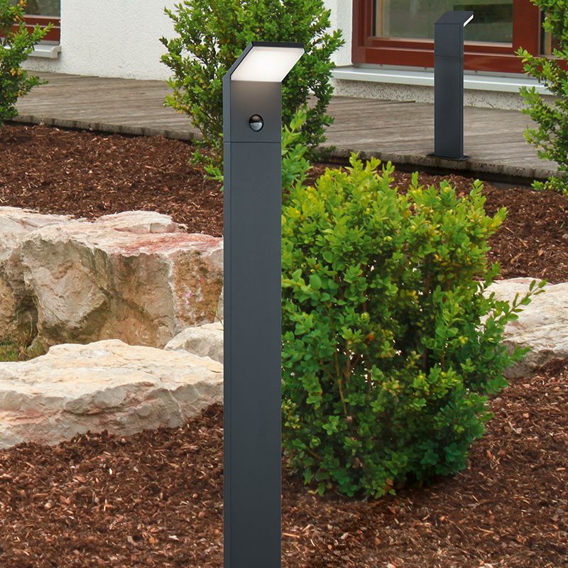 Antraciete staande buitenlamp met bewegingssensor, Solana, 9W, 3000K LED, IP54 Antraciete staande buitenlamp met bewegingssensor, Solana, 9W, 3000K LED, IP54