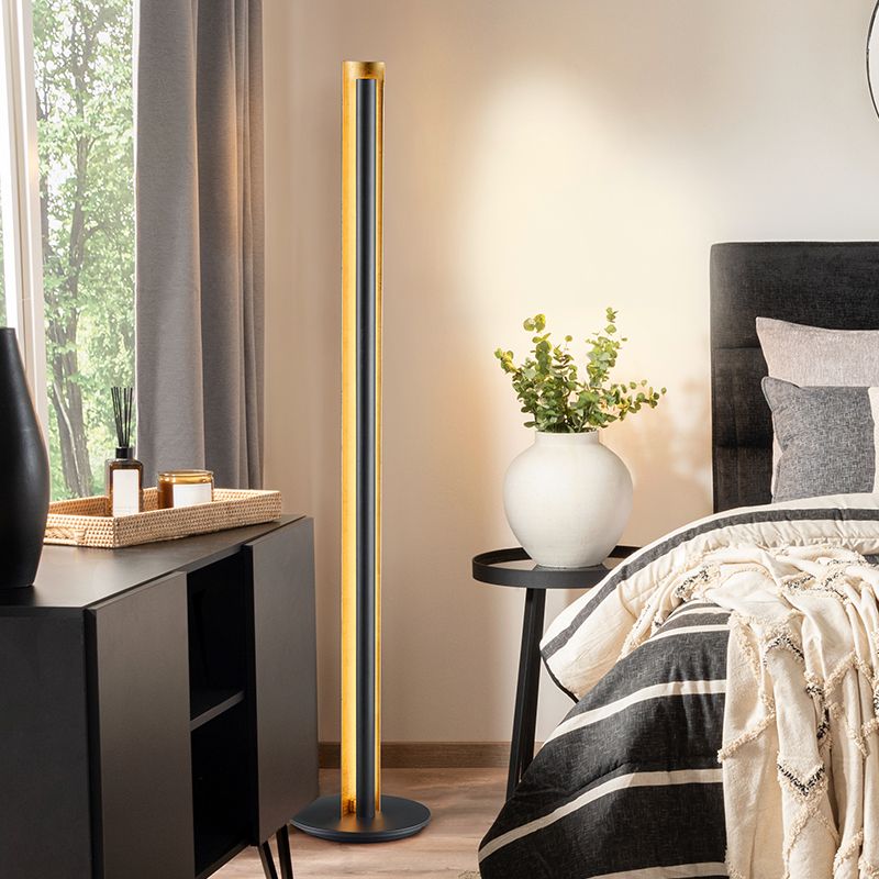 Zwarte vloerlamp modern, Baruch, 15W, 3000K LED, met schakelaar