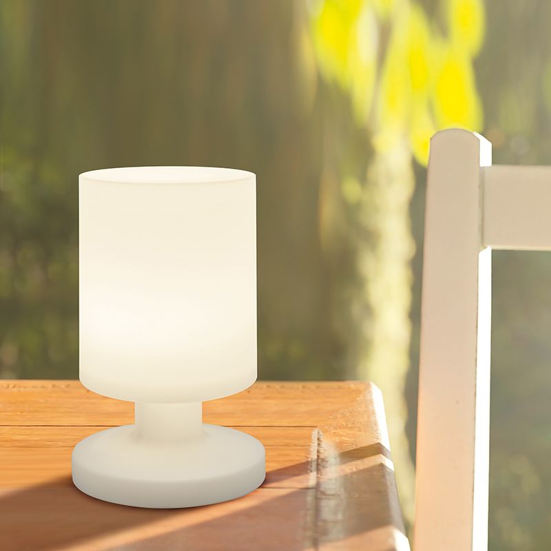 Witte buiten tafellamp kunststof, Wiesje, 1,5W, 3000K LED, IP44, met schakelaar Witte buiten tafellamp kunststof, Wiesje, 1,5W, 3000K LED, IP44, met schakelaar