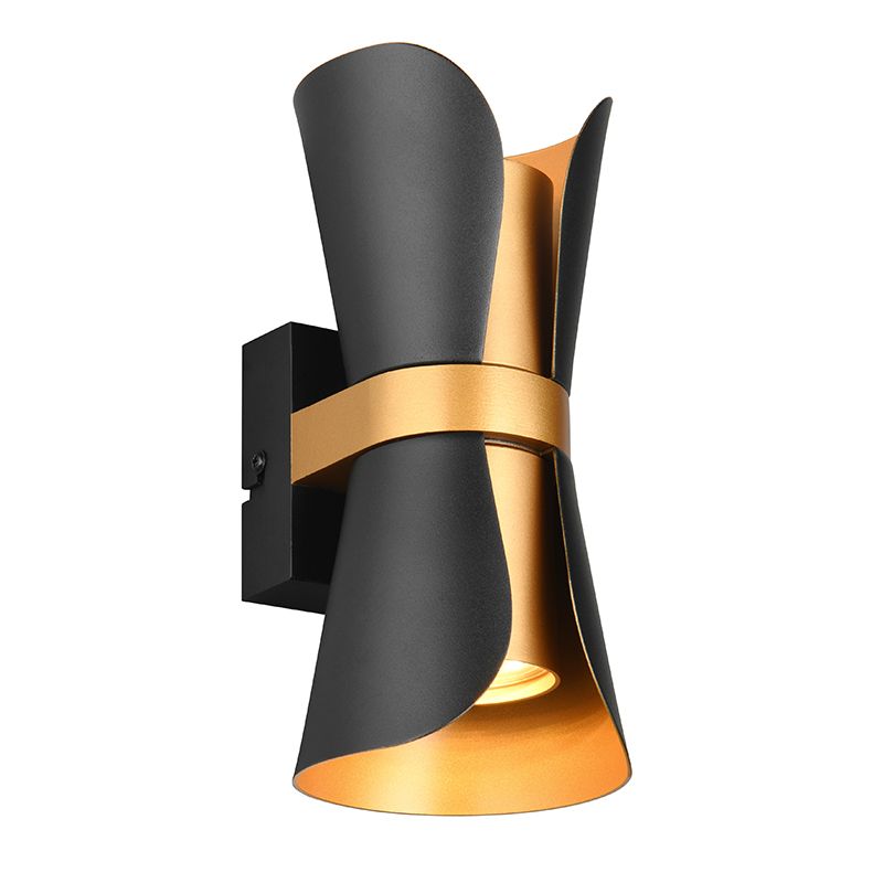 Zwarte wandlamp design, Suad, met schakelaar Zwarte wandlamp design, Suad, met schakelaar