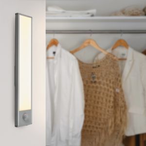 Zilveren kastlamp Ilana, kunststof, 1W, 3000K LED