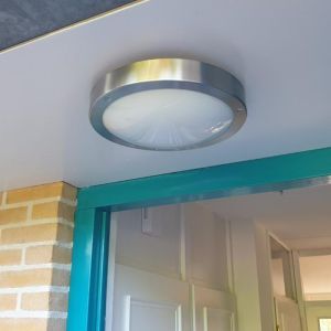 Zilveren buiten wandlamp met schemersensor glas, Bob, IP44