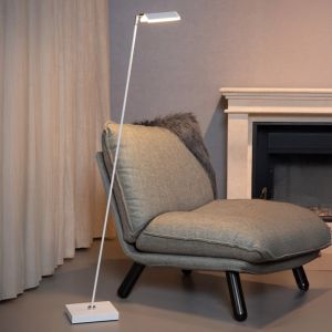 Witte staande leeslamp modern, Aaron, 12W, 2700K LED, met touchdimmer