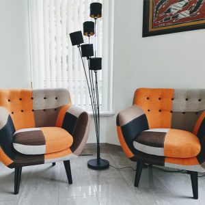 Zwarte vloerlamp modern, Koge, met schakelaar