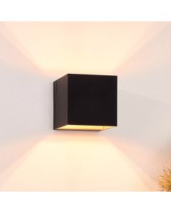 Zwarte moderne wandlamp, Devi, metaal