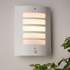 Metalen buiten wandlamp met bewegingssensor wit, Alea, IP44