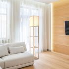 Landelijke vloerlamp hout, Tessel, met trekschakelaar