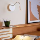 Witte bedlamp modern, Jolijn, 2W, 3000K LED, met schakelaar