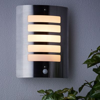 Metalen buiten wandlamp met bewegingssensor chroom, Alea, IP44