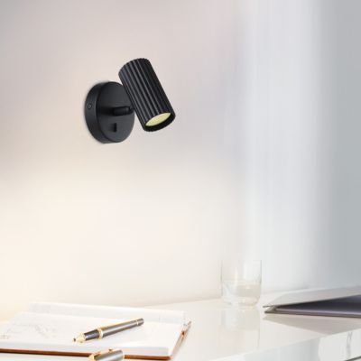 Zwarte moderne wandspot aluminium, Vikram, met schakelaar