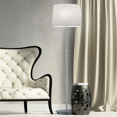 Nikkelen vloerlamp klassiek, Niva, met trekschakelaar
