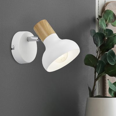 Witte wandspot modern, Toos