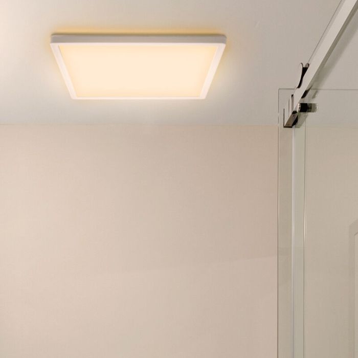 Witte plafonnière Shona, vierkant, 3-staps dimbaar, 18w, 3000K LED