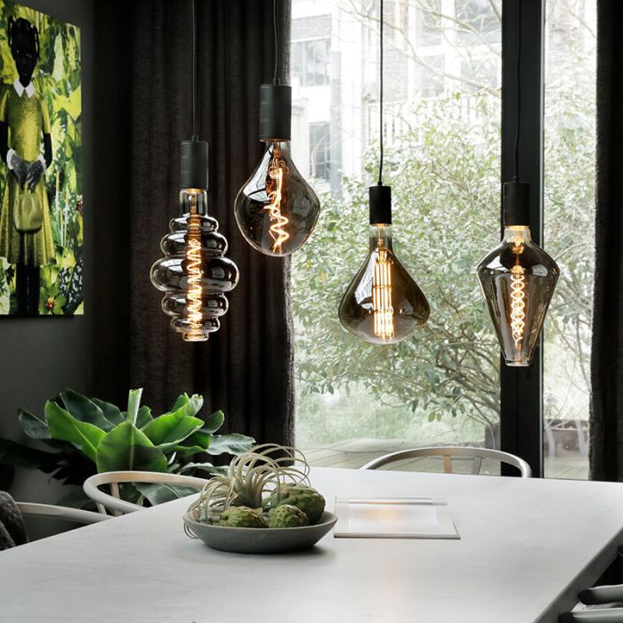 Dimbare Calex E27 LED filament lamp, 8W, 2200K