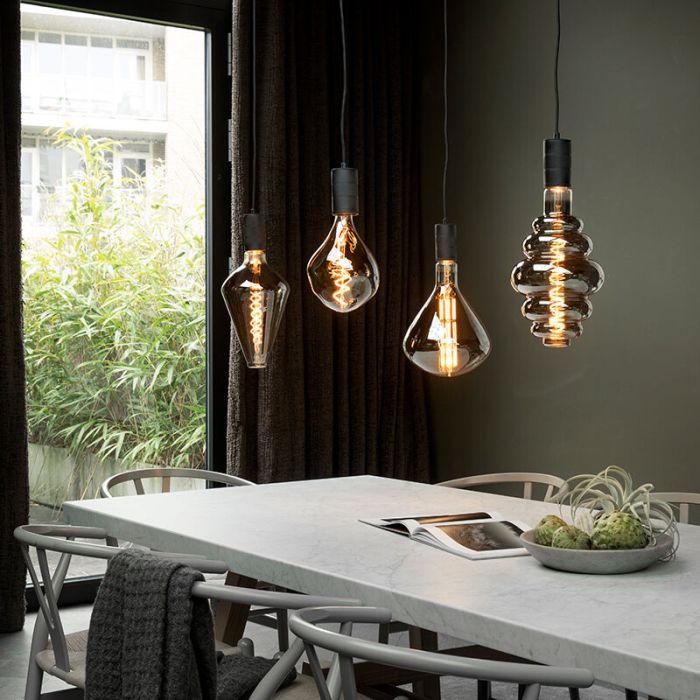 Dimbare Calex E27 LED filament lamp, 8W, 2200K