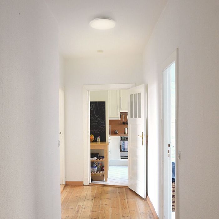 Moderne plafonniere Joachim, Mat wit, groot, met geïntegreerd LED