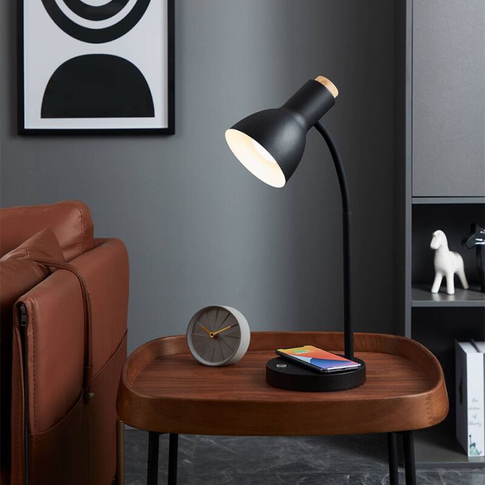 Zwarte moderne tafellamp aluminium, Serena, 5,5W, 3000K LED, met touchdimmer