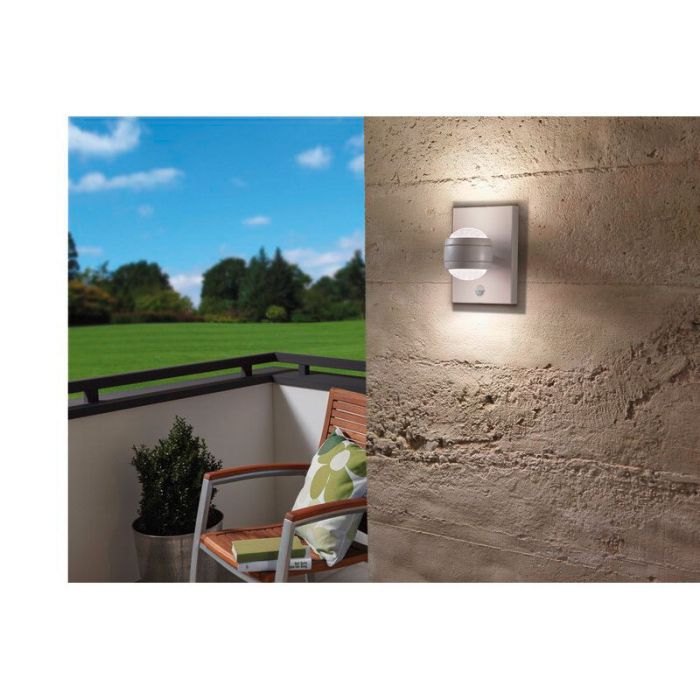 Witte buiten wandlamp met bewegingssensor kunststof, Bastien, IP44