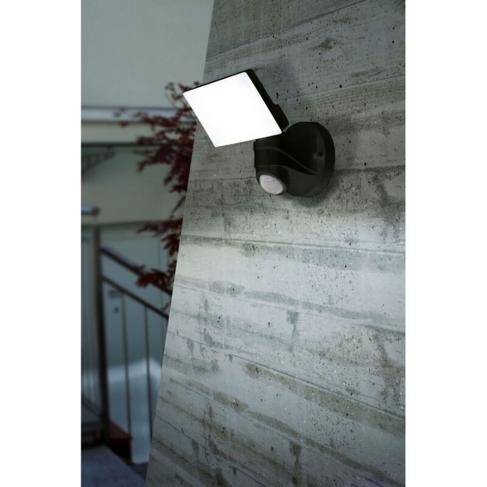 Zwarte buitenlamp met bewegingssensor Joselien, kunststof, IP44