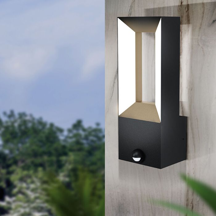 Zwarte moderne buitenlamp met bewegingssensor, Larisa, aluminium, met bewegingssensor