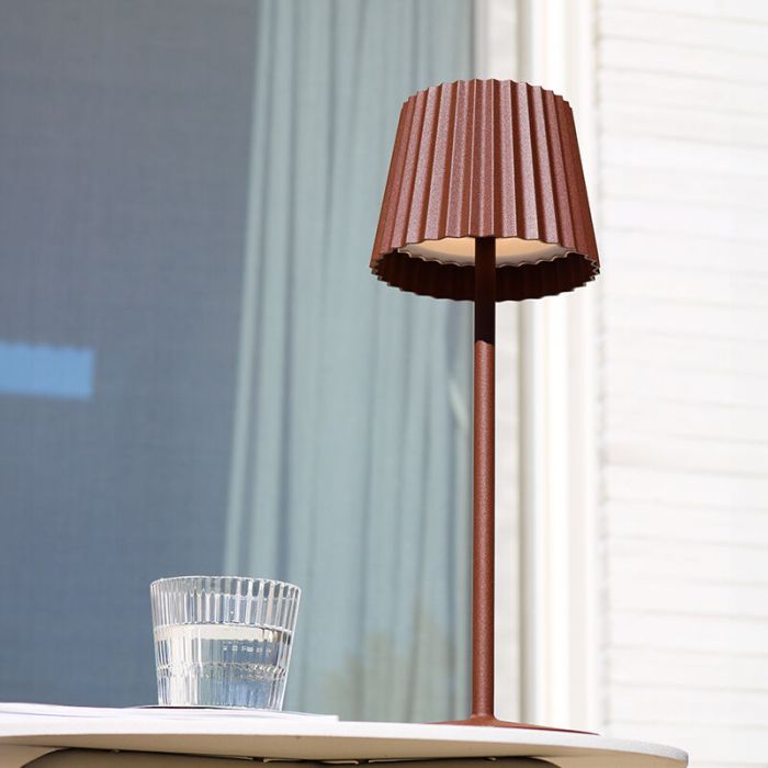 Roestkleurige buiten tafellamp landelijk, Justine, 2W, 2700K LED, IP54, met touchdimmer
