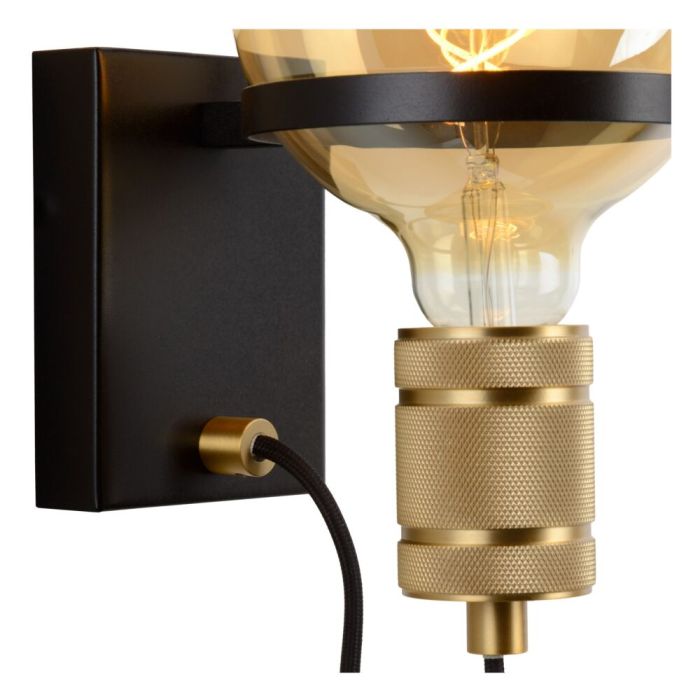 Zwarte wandlamp Ottelien, staal