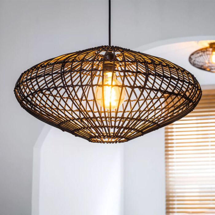 Zwarte landelijke hanglamp, Magali, rotan