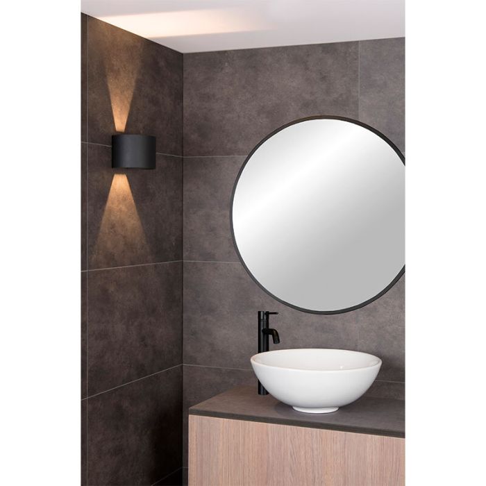 Zwarte moderne wandlamp, Axi, metaal, IP54