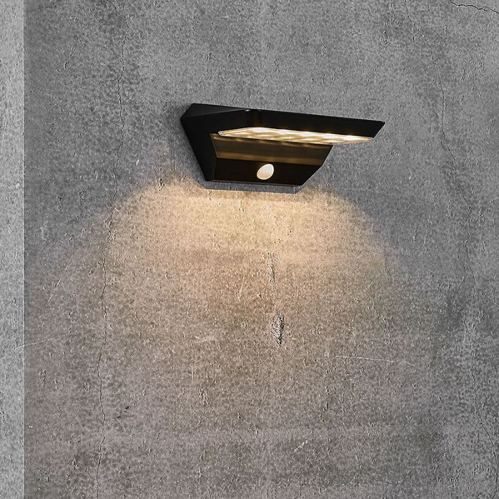 Zwarte buiten wandlamp op zonne-energie modern, Agena, 4,5W, 3000K LED, IP44