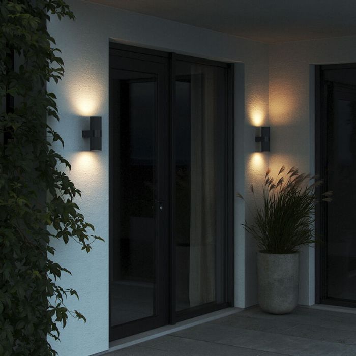 Zwarte buitenlamp modern, Kyklop, IP54