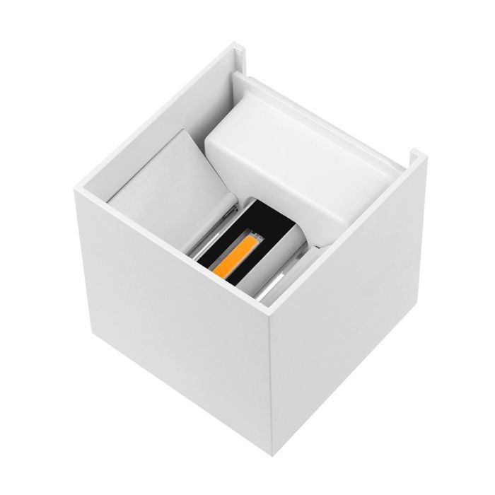 Witte buitenlamp aluminium, Dion, 6W, dim to warm LED, IP54