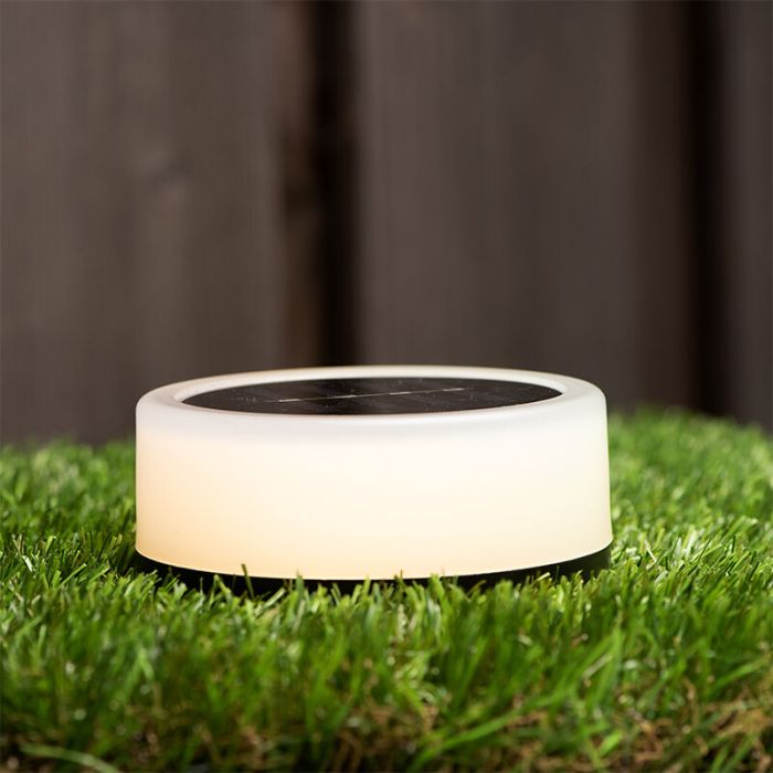 Prikspot op zonne-energie Nermin, kunststof, IP44, RGB + 2700K, met schemersensor