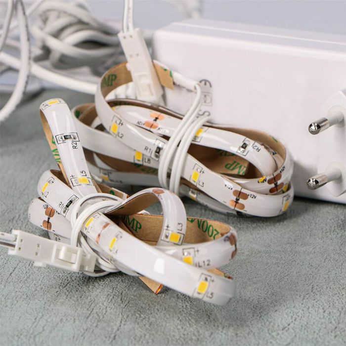 Dimbare trap LED strip set, 15 LED strips 4000K