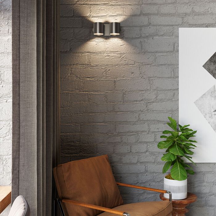 Zwarte up down wandlamp Amely, aluminium