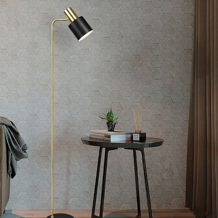 Zwarte vloerlamp metaal, Zoja, met schakelaar