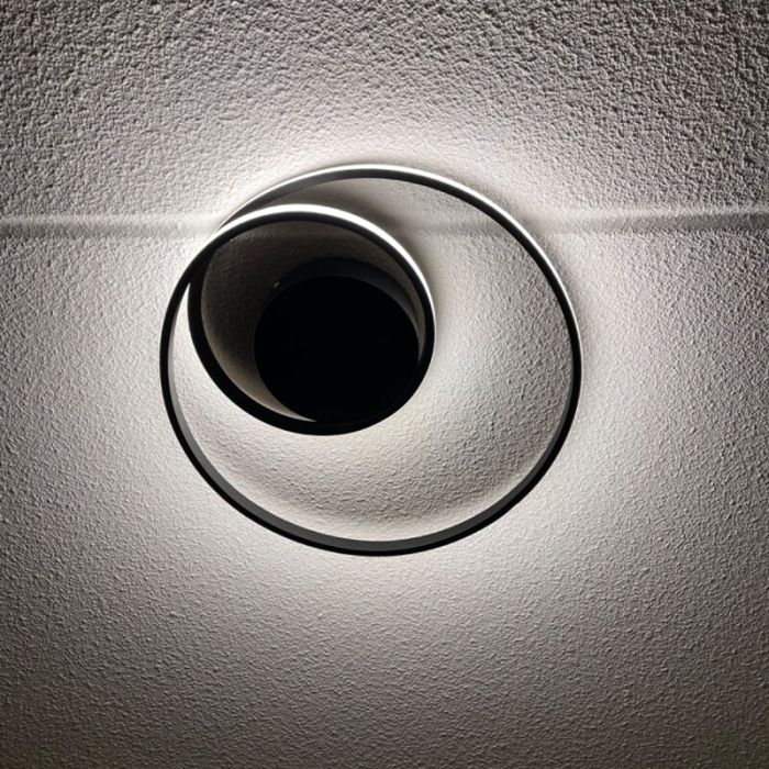 Zwarte plafonniere Sassandra, metaal, modern, 22 watt