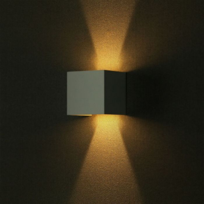 Witte up-down wandlamp Dion, 6w, warm wit, lichtstraal instelbaar, IP65