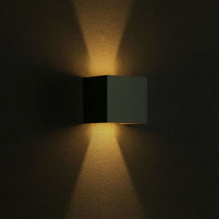 Grijze up-down wandlamp Dion, 6w, warm wit, lichtstraal instelbaar, IP65
