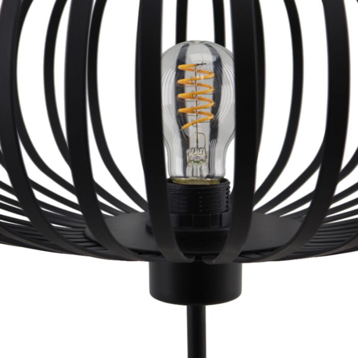 Industriële vloerlamp zwart, Lieve, met schakelaar